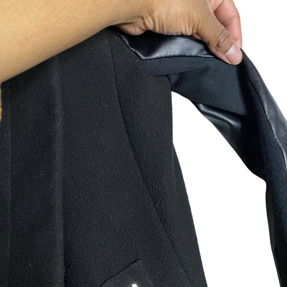 Oasis Women's Black Cape Leather Coat - Picture 10 of 11